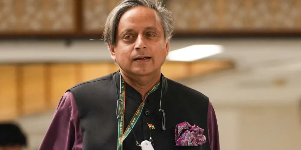 Shashi Tharoor 